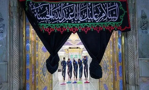 عکس امام حسین درحال شهید شدن