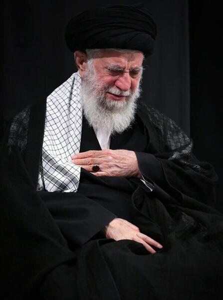 عکس خامنه ای در محرم
