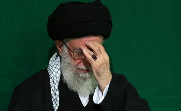 عکس خامنه ای در محرم