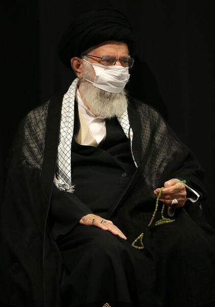 عکس امام خامنه ای در محرم