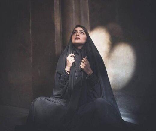 عکس دختر چادری برای محرم