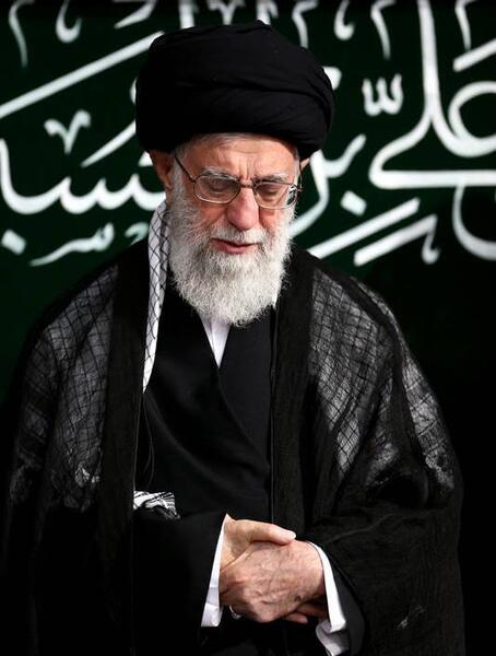 عکس آقا در محرم