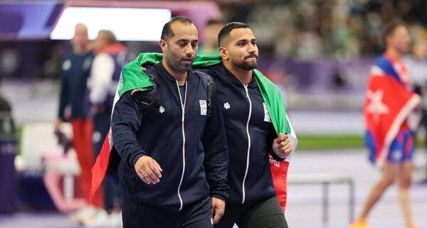 عکس سوتی گزارشگر پرتاب نیزه