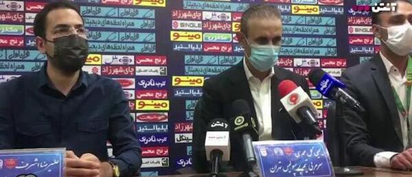 عکس سوتی یحیی گل محمدی در بازی با سپاهان