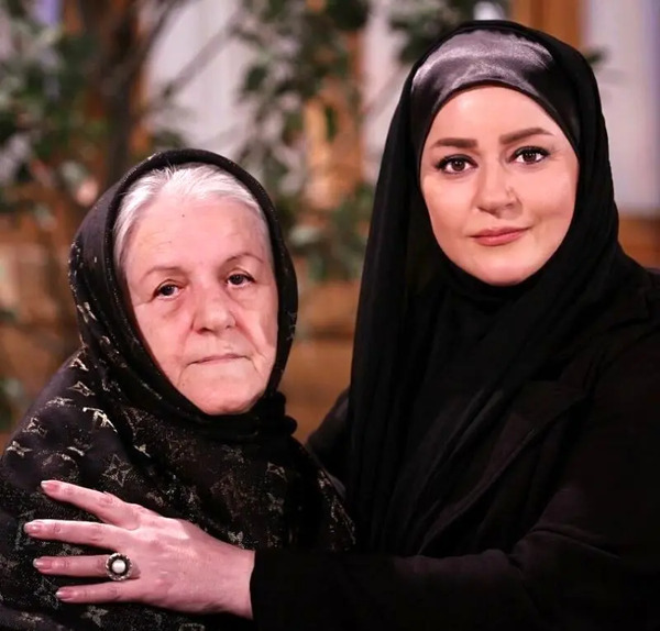 عکس سوتی حمید لولایی و نعیمه نظام دوست