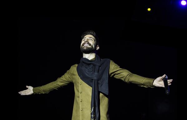 عکس سوتی پلی بک حمید هیراد