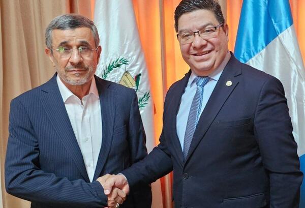 عکس سوتی احمدی نژاد زبان انگلیسی