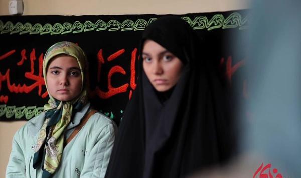 عکس عاطفه در فیلم فراری