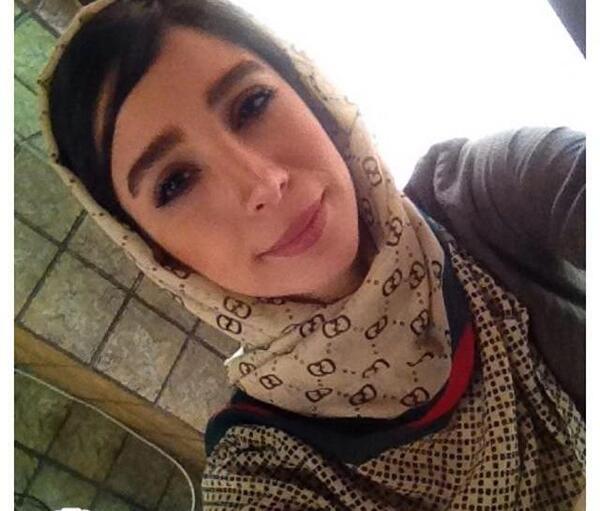 عکس عاطفه در فیلم فراری