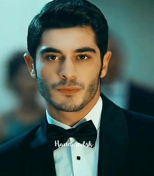 عکس کرم در فیلم عشق حرف حالیش نمیشه