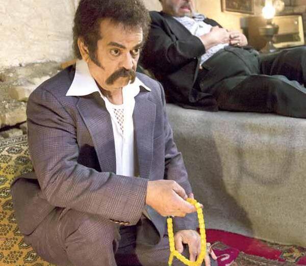 عکس فیلم دندون طلا