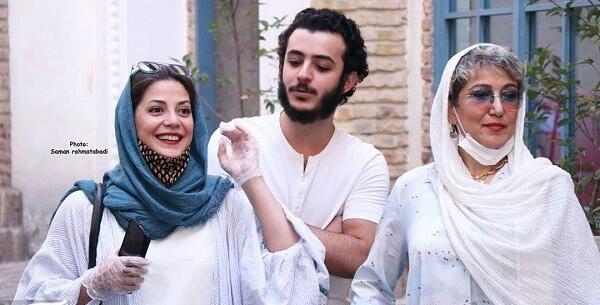عکس پروانه در فیلم شنای پروانه