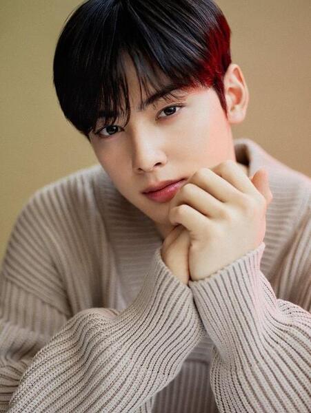 عکس بازیگران فیلم زیبایی حقیقی