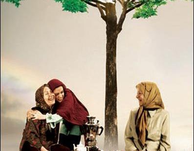 عکس بازیگران فیلم بوسیدن روی ماه