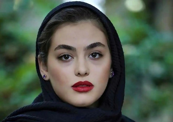 عکس ریحانه پارسا در فیلم خوب بد زشت