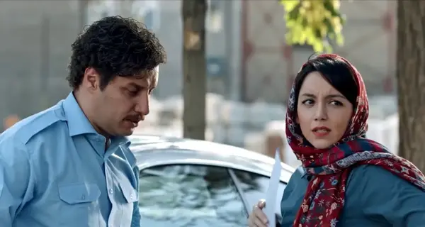عکس نازنین بیاتی در فیلم آینه بغل