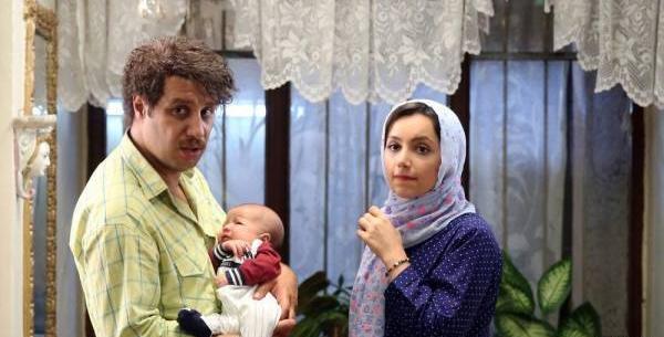 عکس نازنین بیاتی در فیلم آینه بغل
