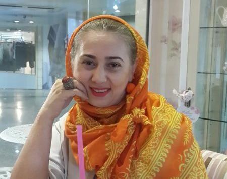 عکس مامان خانم در سریال فوق لیسانسه ها