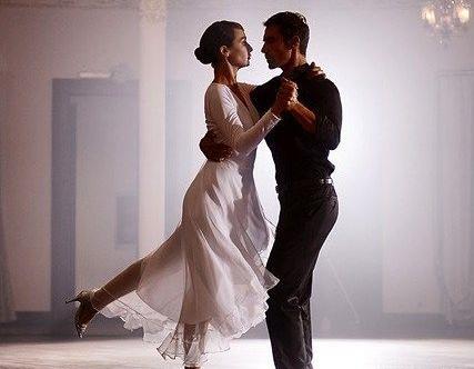 عکس همسر واقعی فرهاد در سریال عشق سیاه و سفید