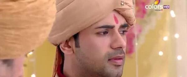 عکس ویهان در سریال زبان عشق