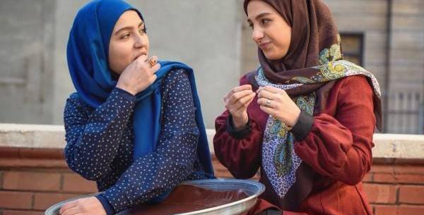 عکس بازیگران سریال حوالی پاییز