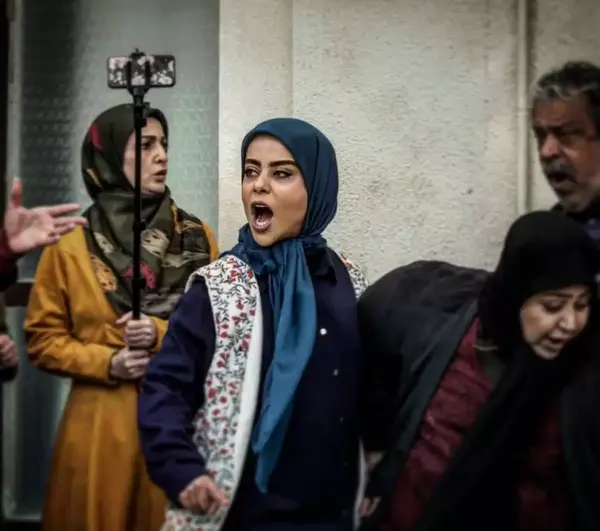 عکس گوهر در سریال باخانمان