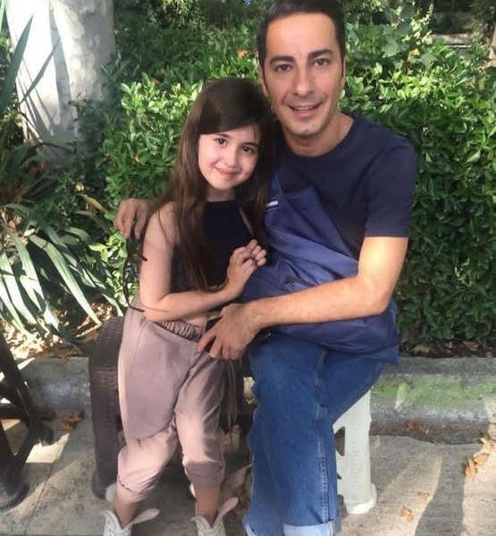 عکس نقش فرشته حسینی در قورباغه