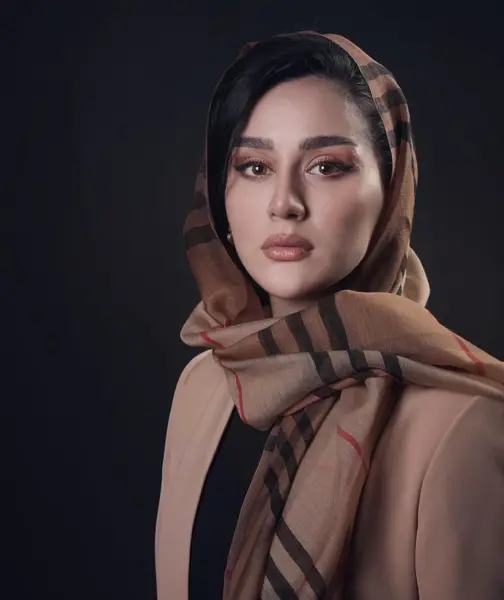 عکس بازیگر نقش گلنار قدیمی