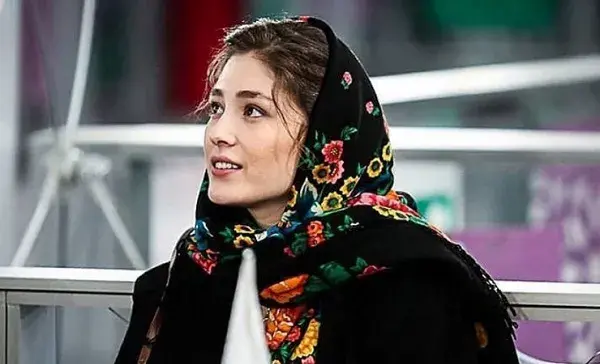 عکس تیپ فرشته حسینی در تئاتر نوید محمدزاده