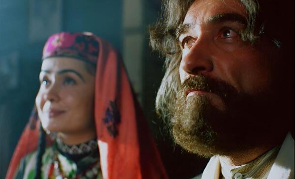 عکس بازیگر نقش مادر لیلی در چشم باد