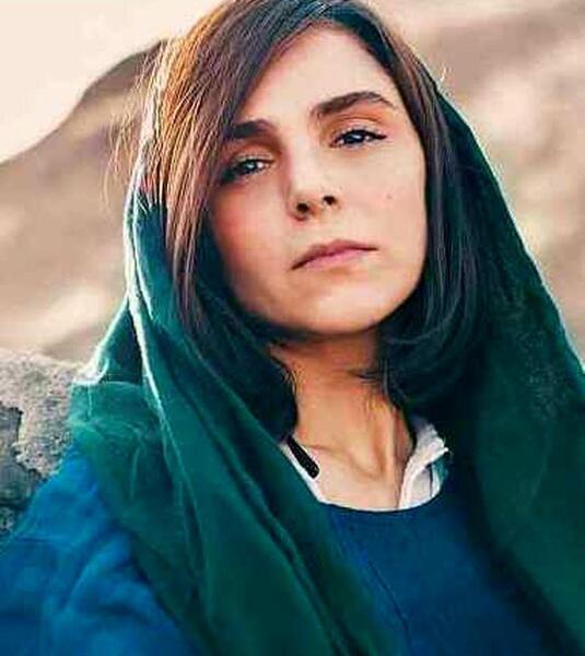 عکس بیوگرافی بازیگر نقش میجان در کلبه ای در مه