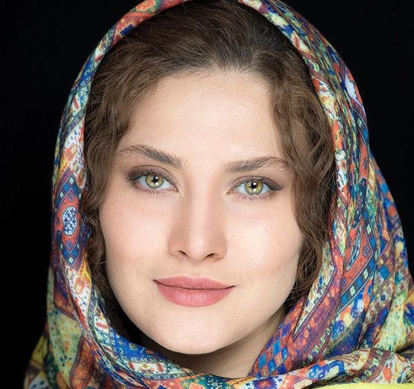 عکس بازیگر نقش کشور در سریال زیرخاکی