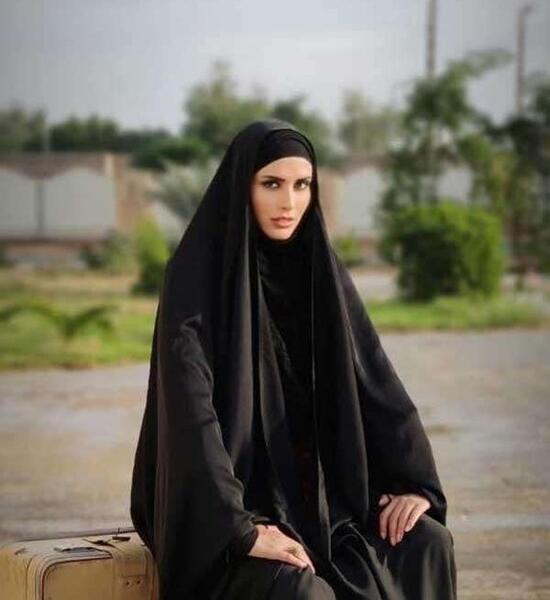 عکس بازیگر نقش مادر عبد در سریال نجلا
