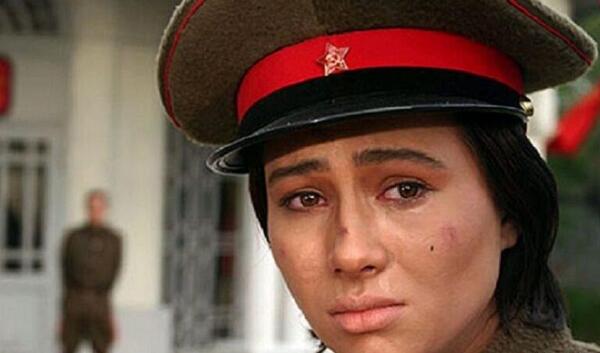 عکس بازیگر نقش عباس پسر لیلی در سریال در چشم باد
