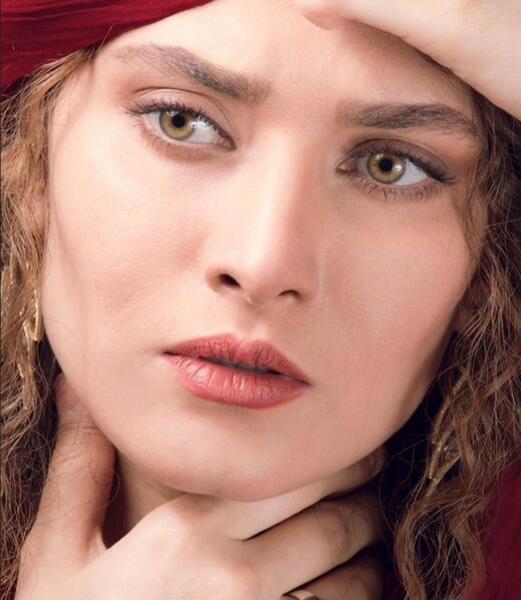 عکس بازیگر نقش مامان صدیقه بچه مهندس