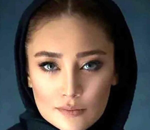 عکس بازیگر نقش زهره در سریال فاصله ها
