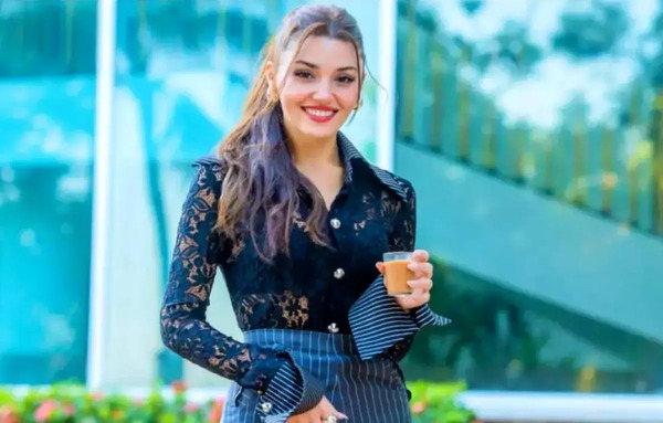 عکس بازیگر نقش زاهده در سریال چکاوک