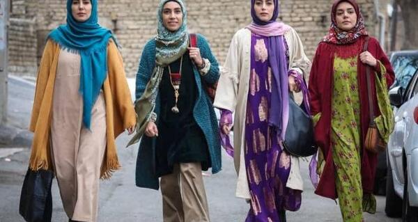 عکس بیوگرافی بازیگر نقش روژان در نون خ