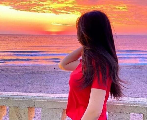 عکس اینستاگرام پروفایل لاکچری زنانه