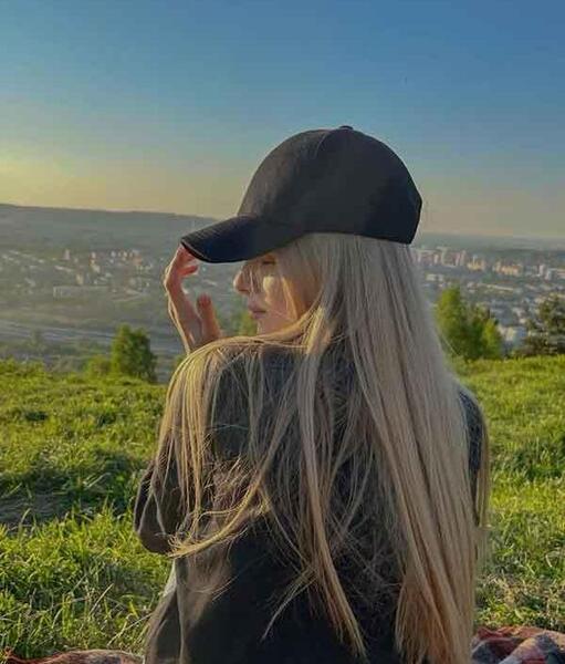 عکس پروفایل اینستاگرام خفن زنانه