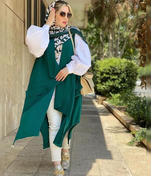 عکس یاسمین کلاهان در اینستاگرام