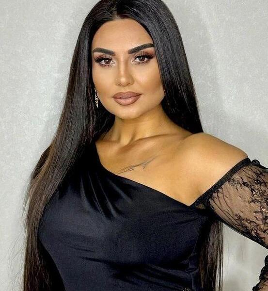 عکس شبنم تووزلو در اینستاگرام