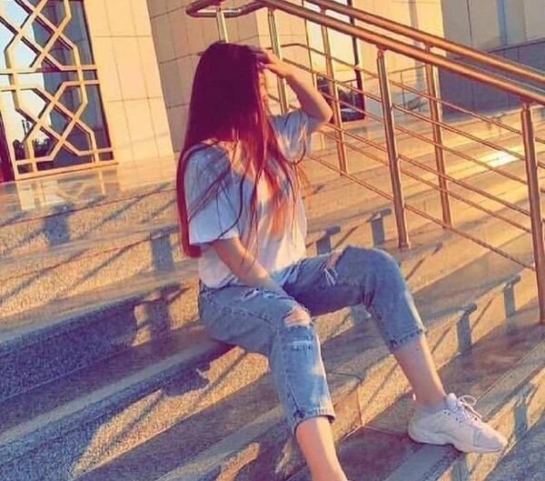 عکس شاخ اینستا دختر