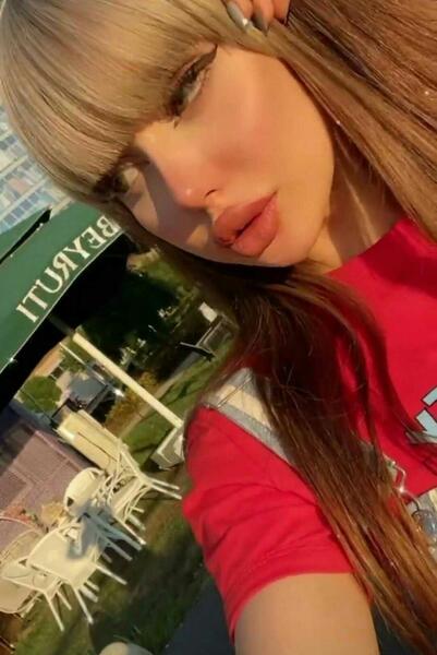 عکس جدید نیکا فلاحی ویسگون