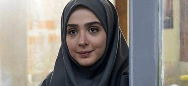 عکس جدید یاسمن در گرگ و میش