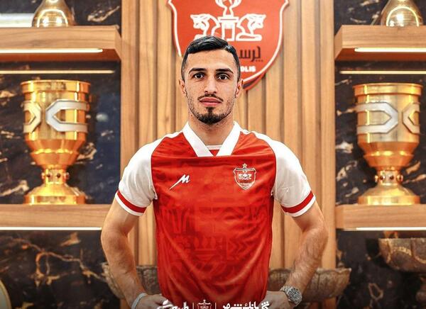 عکس لباس جدید تیم پرسپولیس