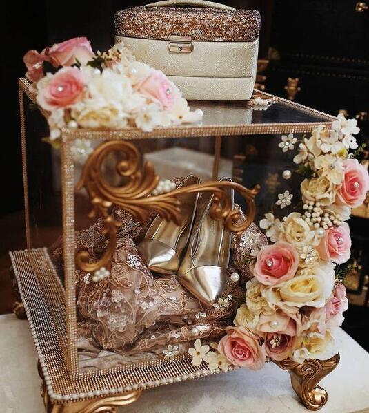 عکس های عیدی بردن برای عروس