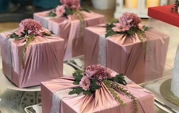 عکس های عیدی بردن برای عروس