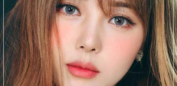 عکس کیوت کره ای صورتی