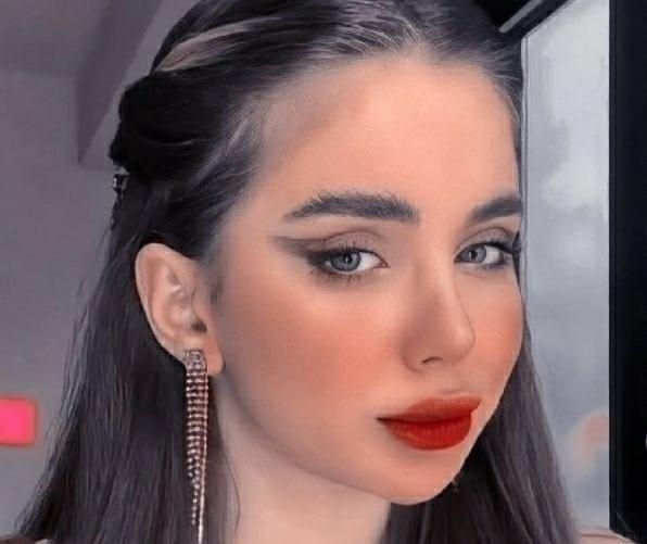 کیوت عکس نیکا ویسگون
